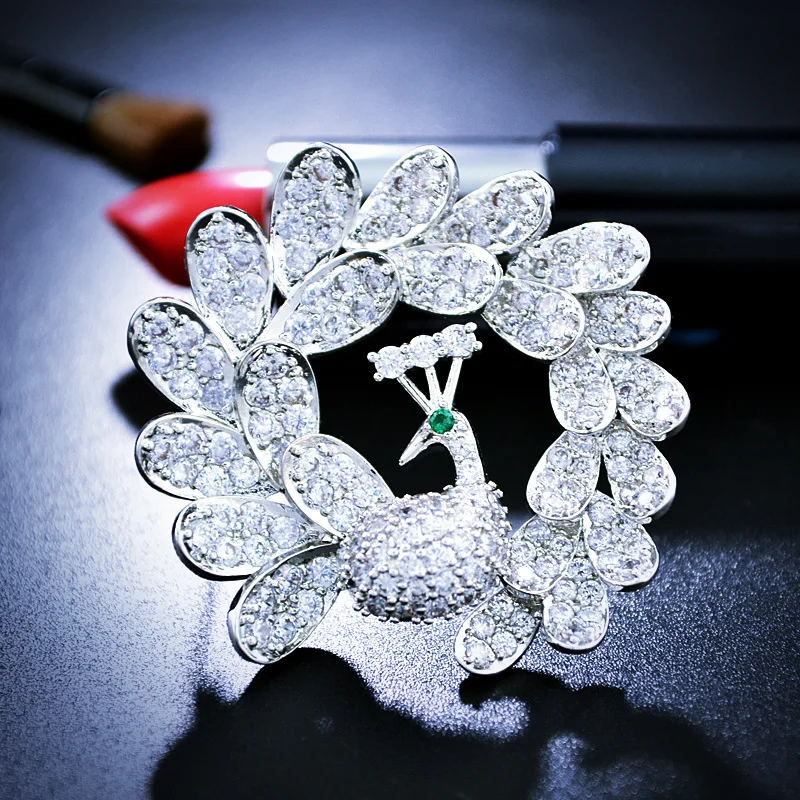 Новая Мода Rhinestone Павлин филиал Броши корсаж высокое качество Булавки мыс пряжки для подарка для Для мужчин