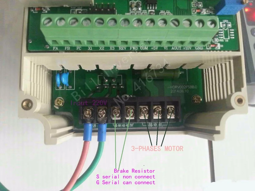 Инвертор VFD ZW-S1-2T 110 кВт/220 кВт однофазный в/в вход и для трехфазного двигателя с кабелем 2 м и внешней панелью