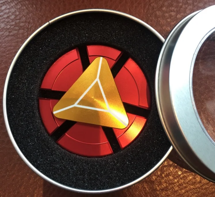 Ручной Спиннер Железный человек EDC Tri-Spinner Игрушки-непоседы металлический красный Спиннер-Спиннер SCCJGL для взрослых детей Образование DIY игрушки хобби