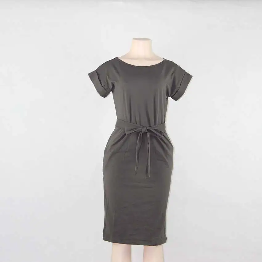 DRESSES (17)