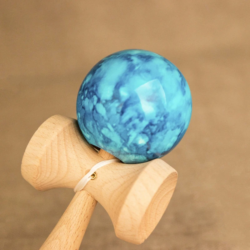 18 см шар Kendama деревянные игрушки мраморный цвет Kendama профессиональные умелые шарики для жонглирования игрушки для взрослых детей случайные цвета