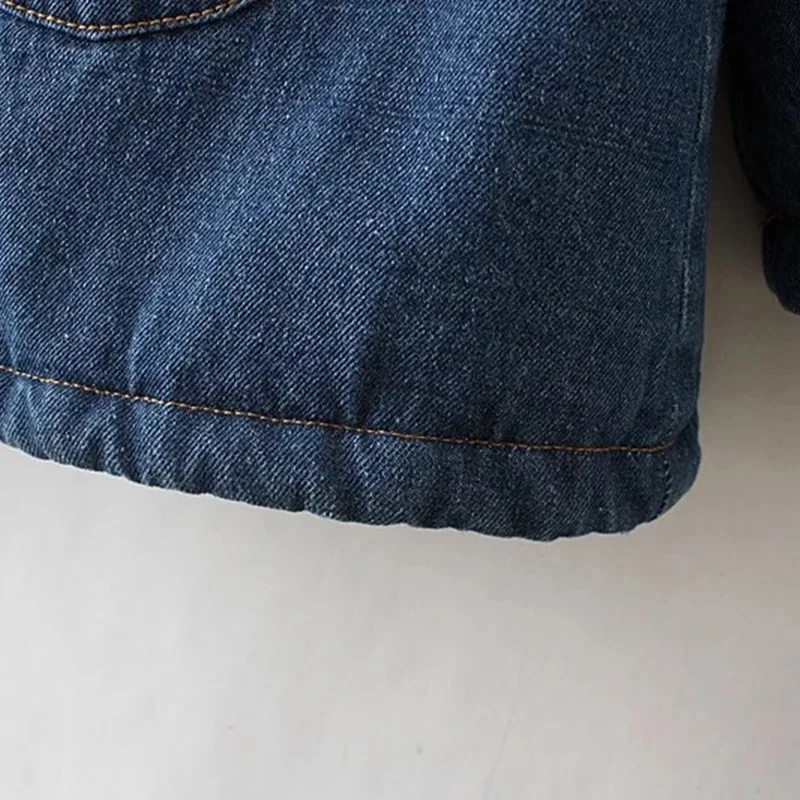 3407282687_307052022