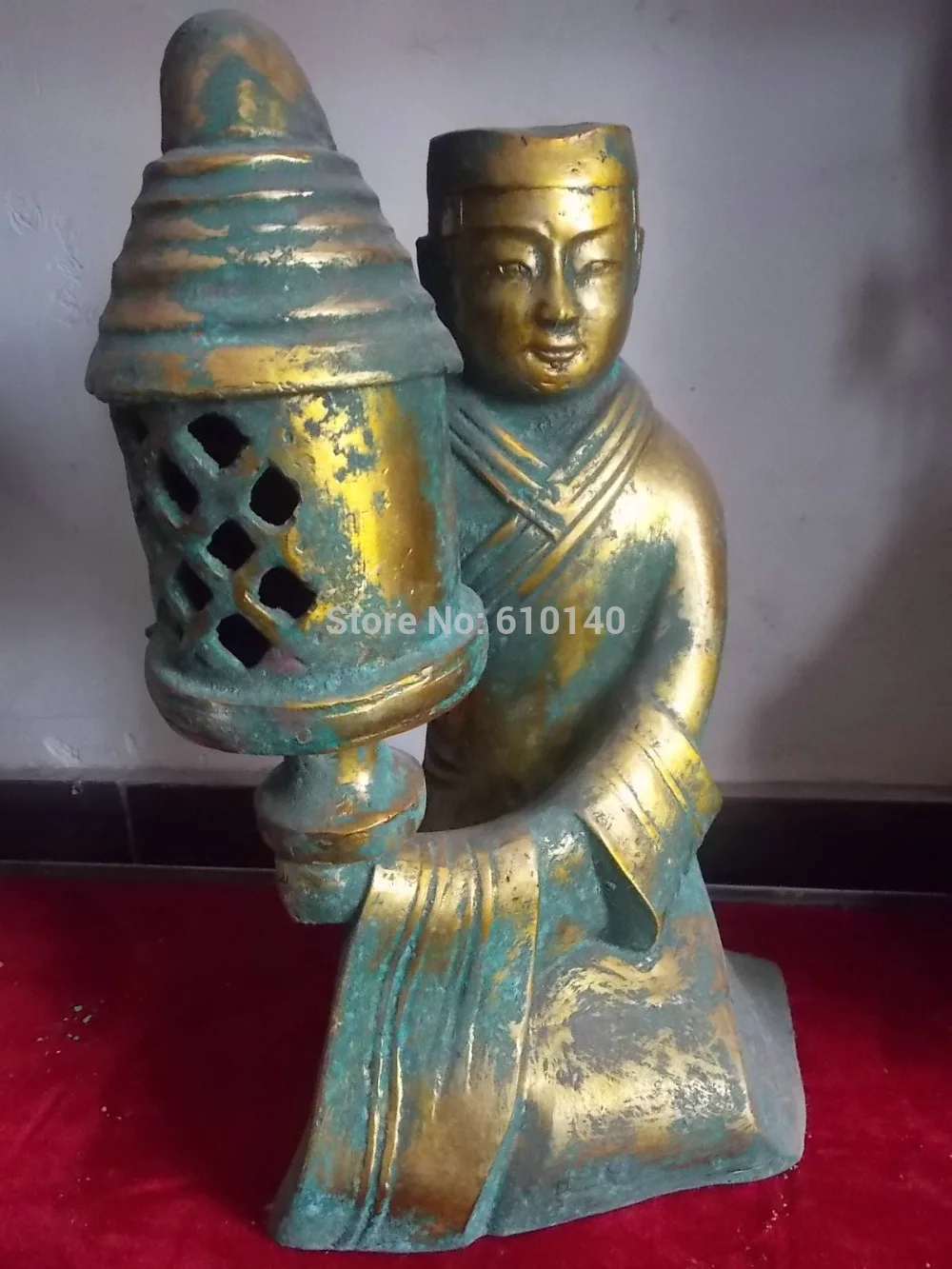 

Antique bronze ornaments crafts long letter lanterns with Chinese characteristics gift a gift foreigners Foreign Affairs