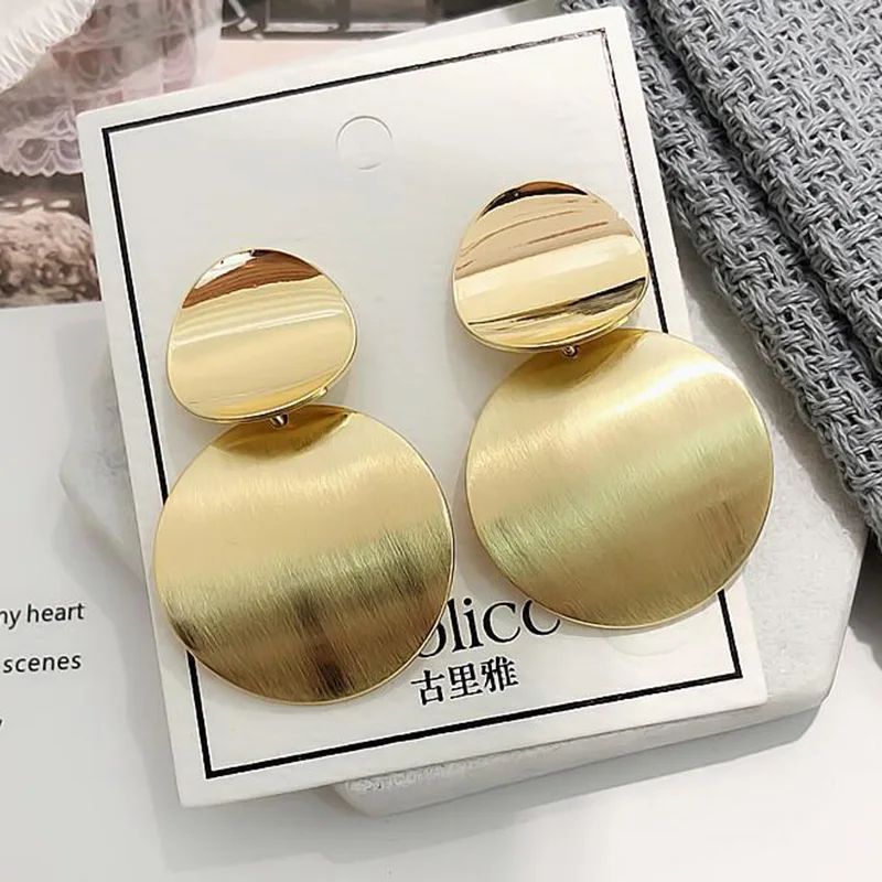 

Fashion Round Drop Earrings Vintage Metal Statement Earrings for Women Simple Charming Punk Dangle Earring Female Jewelry Gifts