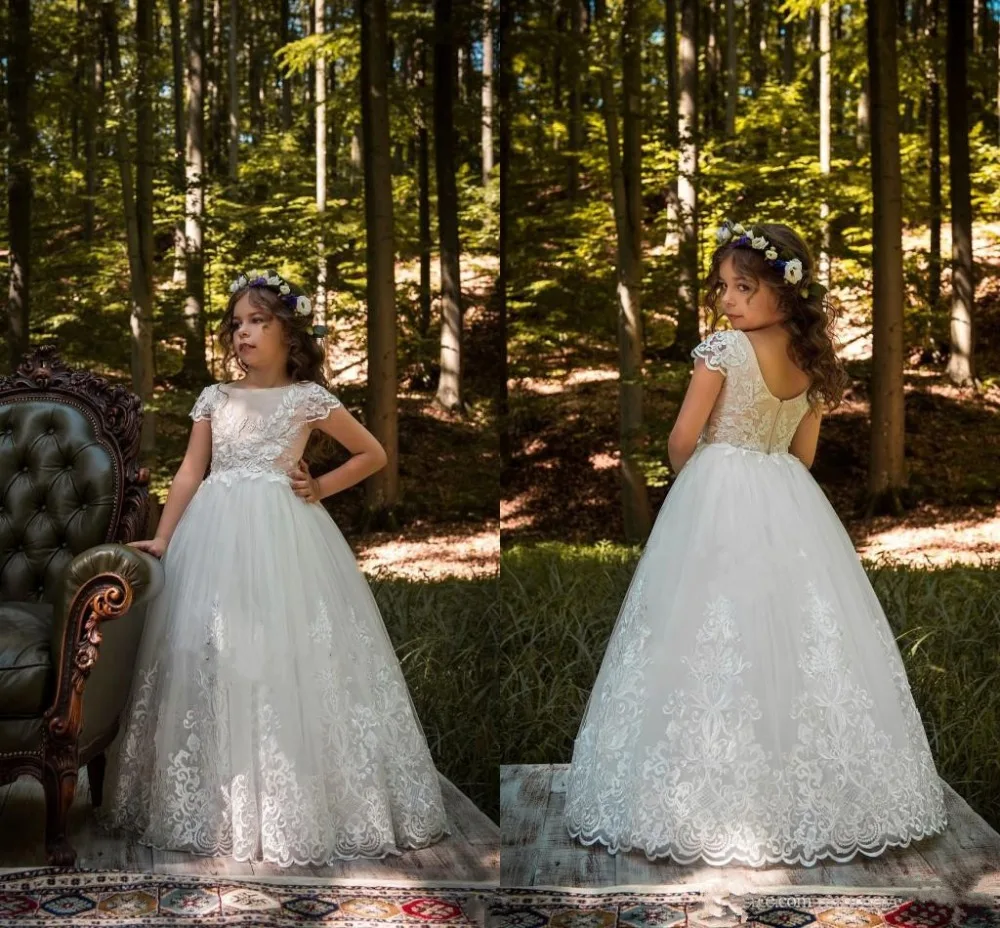 

Princess White Lace Puffy Tulle Flower Girl Dresses for Wedding Little Girls Cap Sleeves Girls Communion Dress Pageant Gown