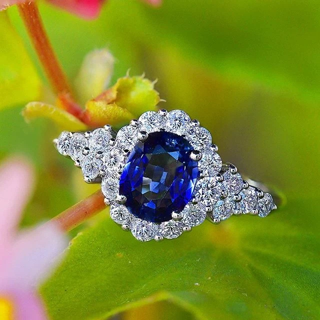HUITAN Elegant Viintage Boho Finger Ring With Deep Blue Stone Setting Ladies  Favorite Accessories Summer Gift