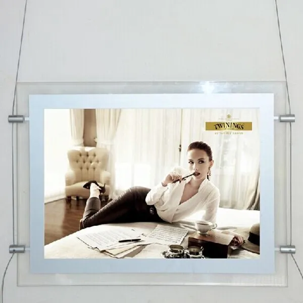 2015-New-Arrived-2-sides-Magnetic-Acrylic-Frame-A4-Size-Display-Light-Box-for-Real-Estate