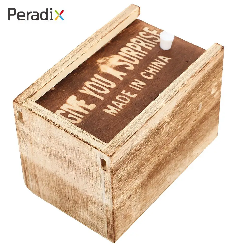

2018 Whole Person Toy Wooden Tricky Toy Funny Toy Novelty Shock Scared Wooden Box Prank Drop Shipping