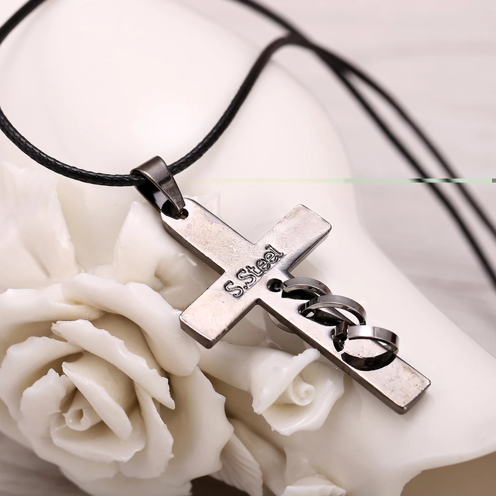 Necklace for Men Anime Death Note Black Gold Metal Necklace Cross Logo Pendant Cosplay Accessories Jewelry