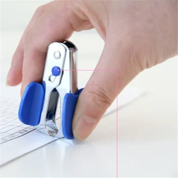 

Multicolor Mini Staple Remover for No.10 and 24/6 Stapler School Office Supplies