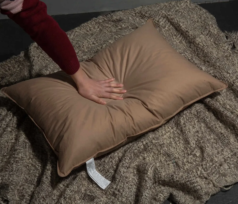 

solid color 100% white duck down pillow.Hotel standard white duck feather pillow,high quality soft