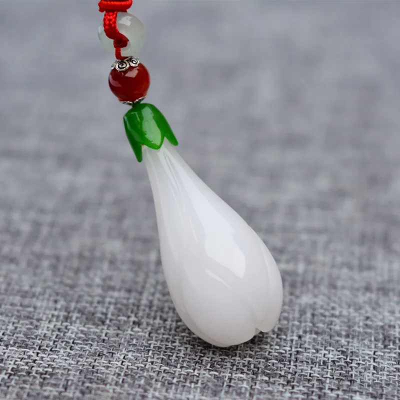 

Wholesale Hetian Nephrite Stone Hand Carved Magnolia Flower Pendant Necklace Gift for Women's Jades Jewelry Free Rope