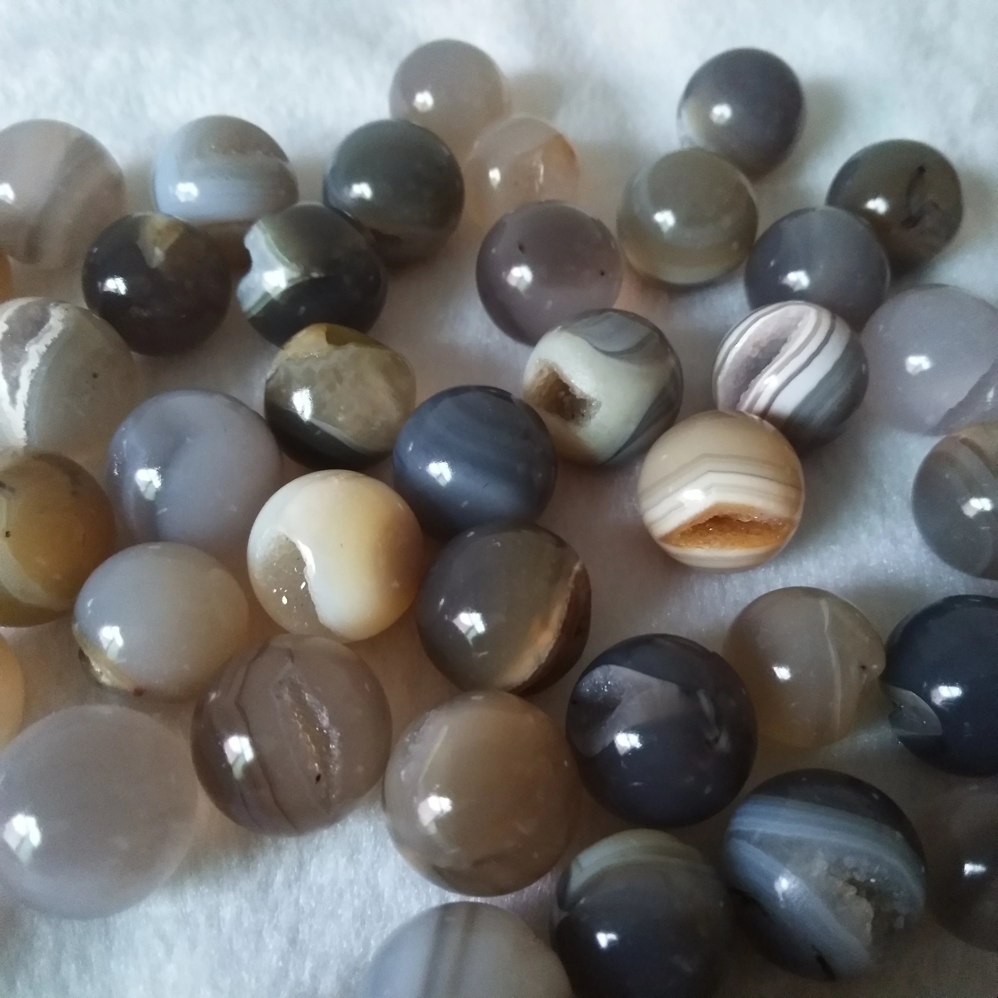 6pcs Natural Stone Crystal Ball Agate Geode Spheres Open Crystal