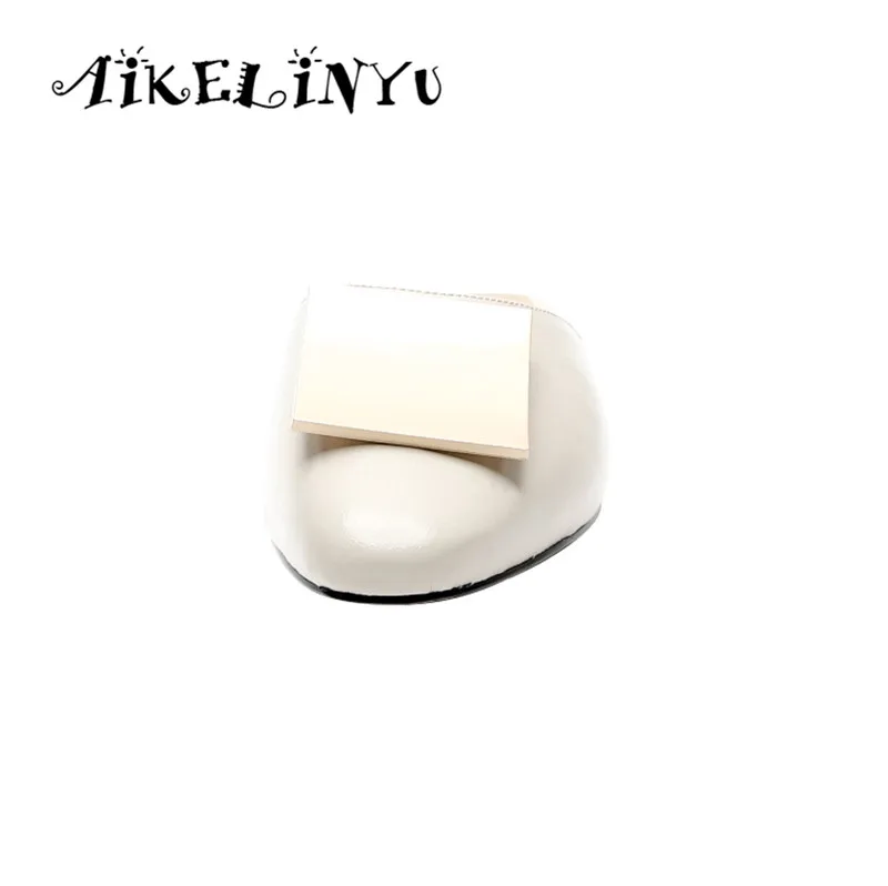 Aikelinyu/модные женские тапочки; повседневная Летняя обувь без шнуровки из коровьей кожи; высококачественные тапочки для молодых девушек с металлическим украшением