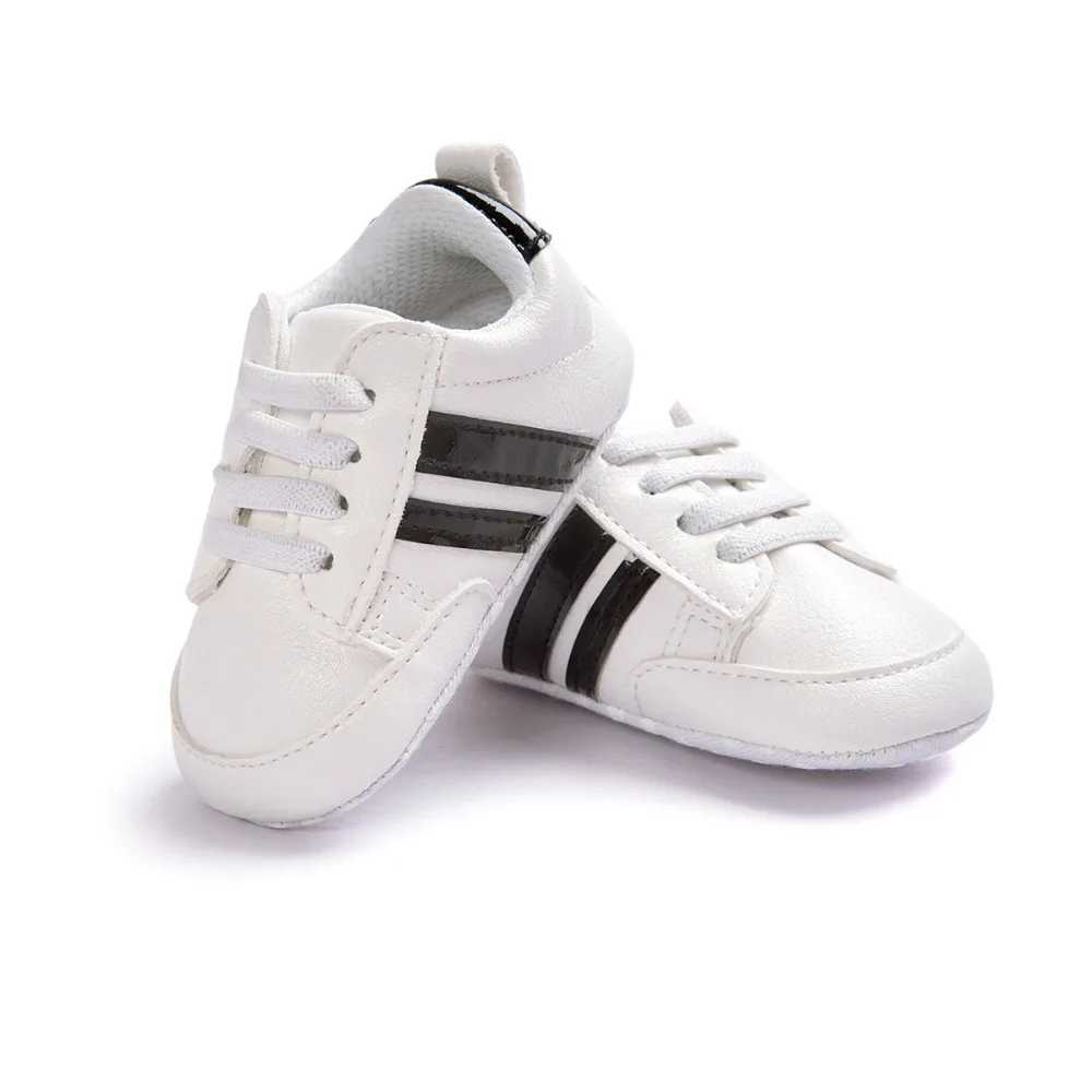 2016 zapatos de bebé niños niño y niña Zapatillas deportivas Sapatos bebé Infantil Bebe Fondo suave primeros caminantes cuna zapato 2016 zapatos de bebé niños niño y niña Zapatillas deportivas Sapatos bebé Infantil Bebe Fondo suave primeros caminantes cuna zapato