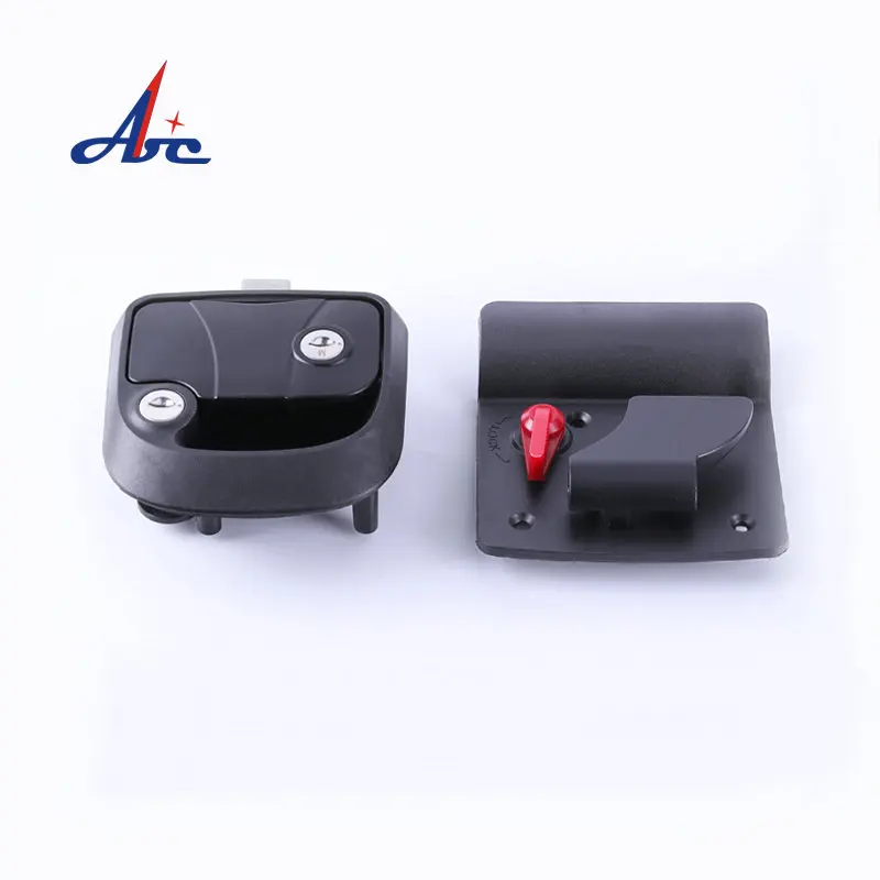IB-F03   (5)