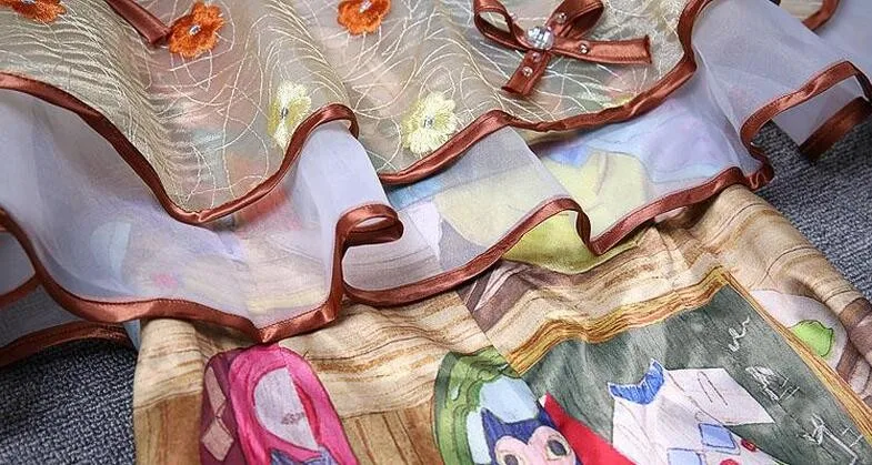 Бренд Дизайнер взлетно-посадочной полосы мультфильм красочные Краски летние пляжные симпатичный джемпер шорты цветы из органзы Перл Луки