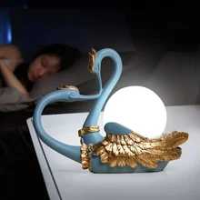 Домашний декор, светодиодная настольная лампа, современный простой арт-деко, лебедь, животное, птица, лампа для гостиной, спальни, прикроватная лампа, стеклянный шар, настольная лампа