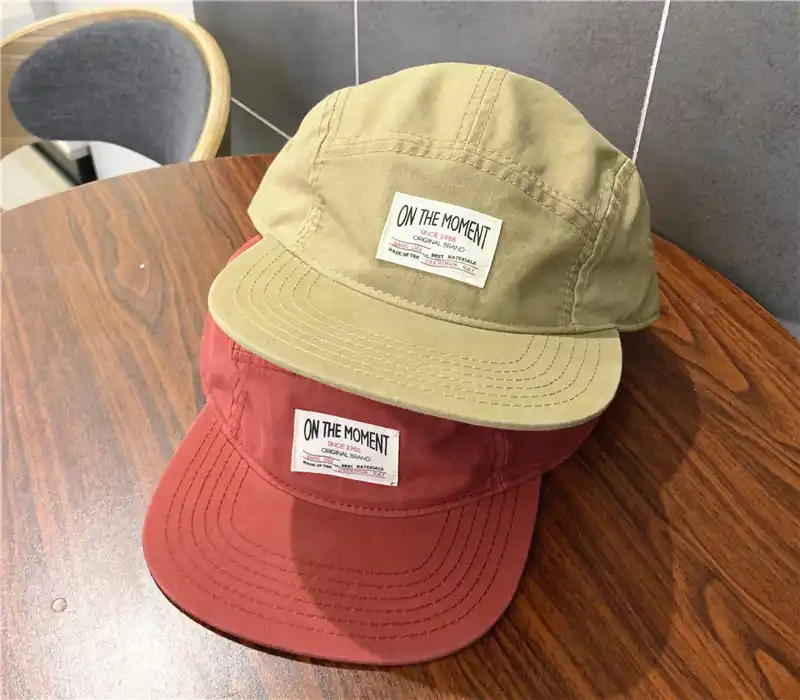 flat brimmed baseball hats