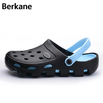 

Clogs Men Beach Slippers Summer Rubber Sandals Hole Shoes Mules Flip Flops Pantufas Chinelos Garden Fashion Eva Zapatos Hombre