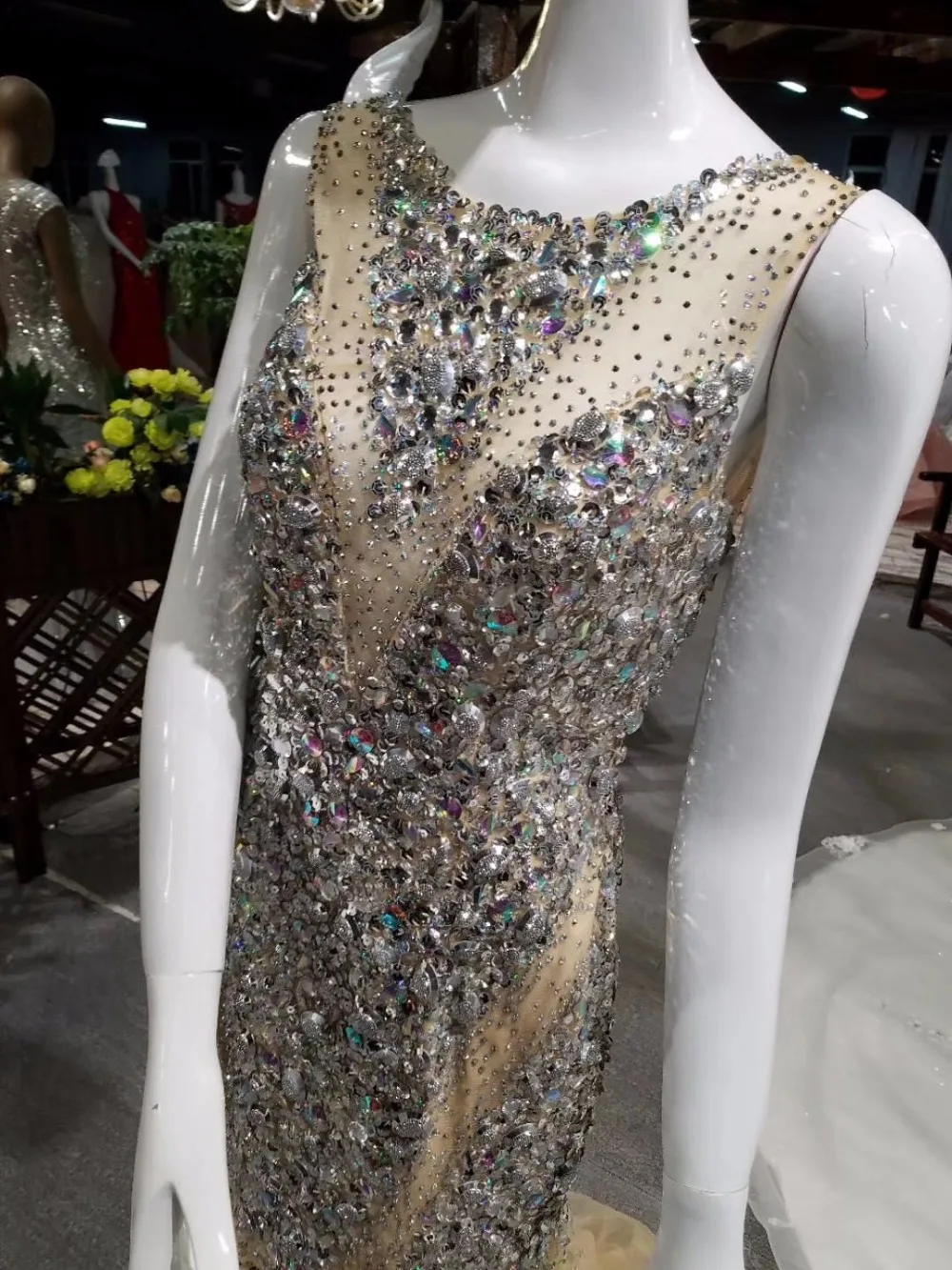 Cloverbridal роскошные классические без рукавов Русалка Шампанское Тюль платье для выпускного вечера с камнями Бисероплетение Великолепный 2017