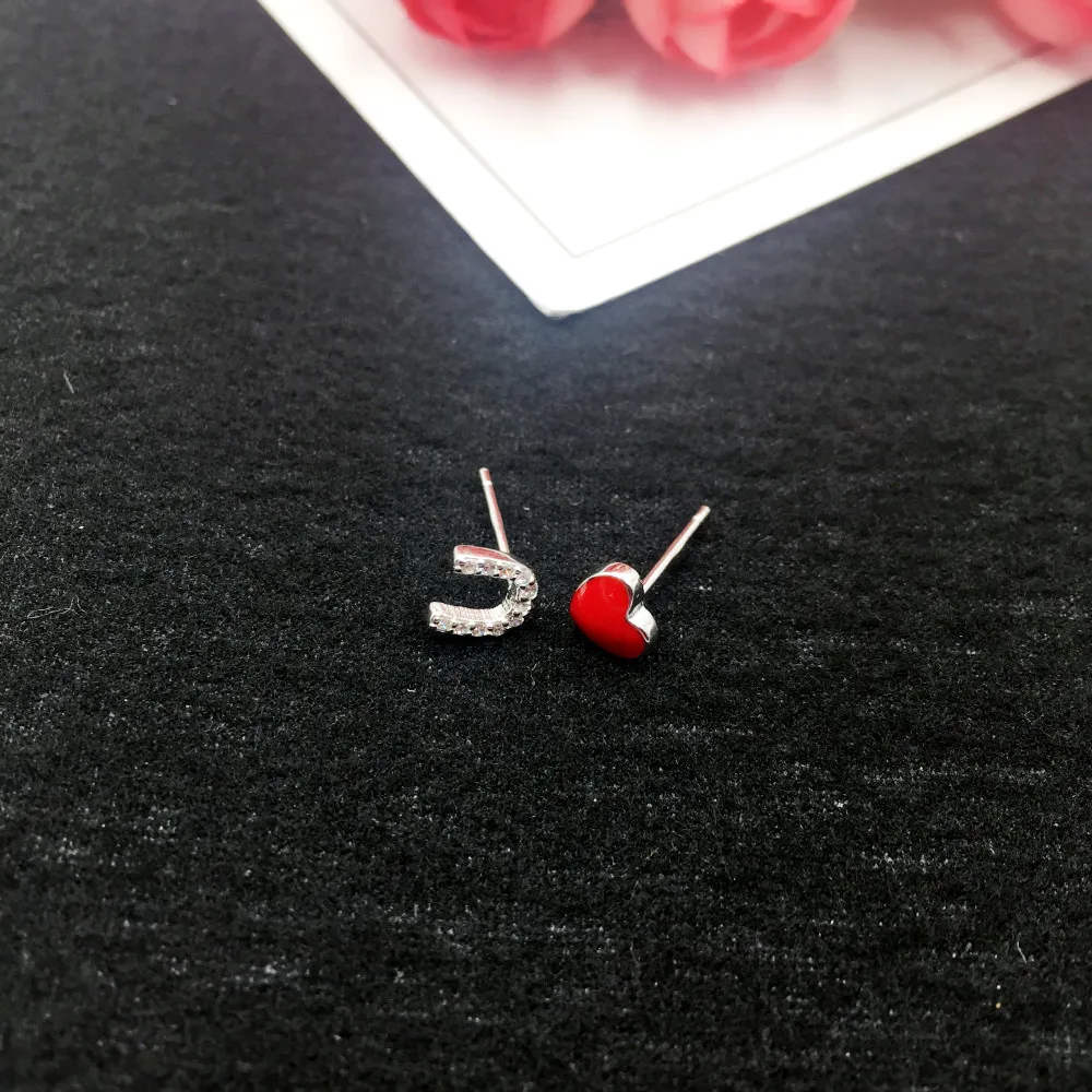 

Romantic 925 Sterling Silver Cute Red Heart Love Letter Stud Earrings Women Exquisite Zircon Studs Fashion Jewelry Brincos Gift