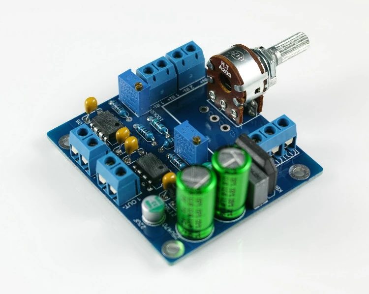 

Assembled P8 Audio preamplifier board MINI Preamp board Compatible ALPS 16 or 27 type potentiometer