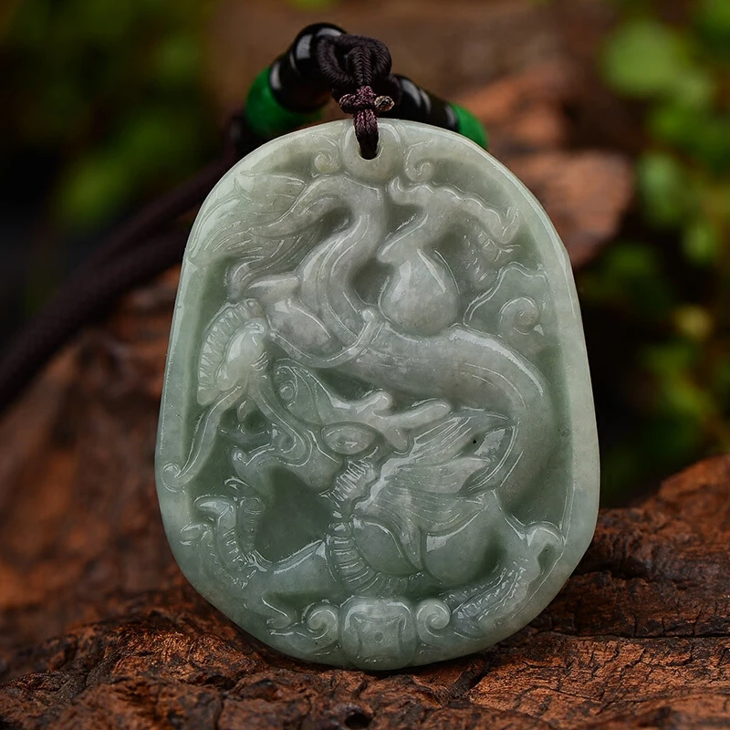 

Natural yu Chinese zodiac yu pendant Zodiac dragon transshipment Yu Pei necklace pendant Send a certificate/