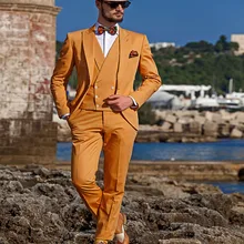 Итальянский стиль, Золотой Костюм Джентльмена, облегающий смокинг для жениха, 3 предмета, мужские свадебные вечерние костюмы на выпускной(пиджак+ жилет+ брюки), на заказ