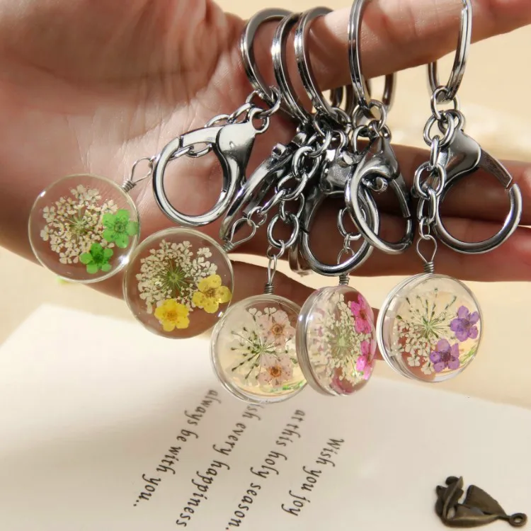 

2018 New Key Chain Crystal Glass Ball Dried Flower Pendant Cute Charm KeyChain Ring Bag Charm Diy Jewelry for Women Summer