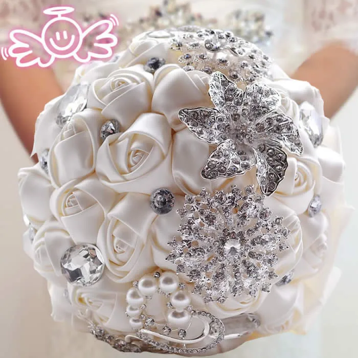 Hot sale white Ivory Pink artificial wedding bouquets Hand made Flower Rhinestone Bridesmaid Crystal 2017 Bridal Wedding Bouquet