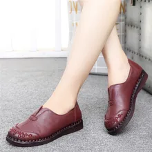 Женские мокасины на плоской мягкой подошве; удобные слипоны из натуральной кожи для женщин; лоферы на плоской подошве с круглым носком; женская повседневная обувь