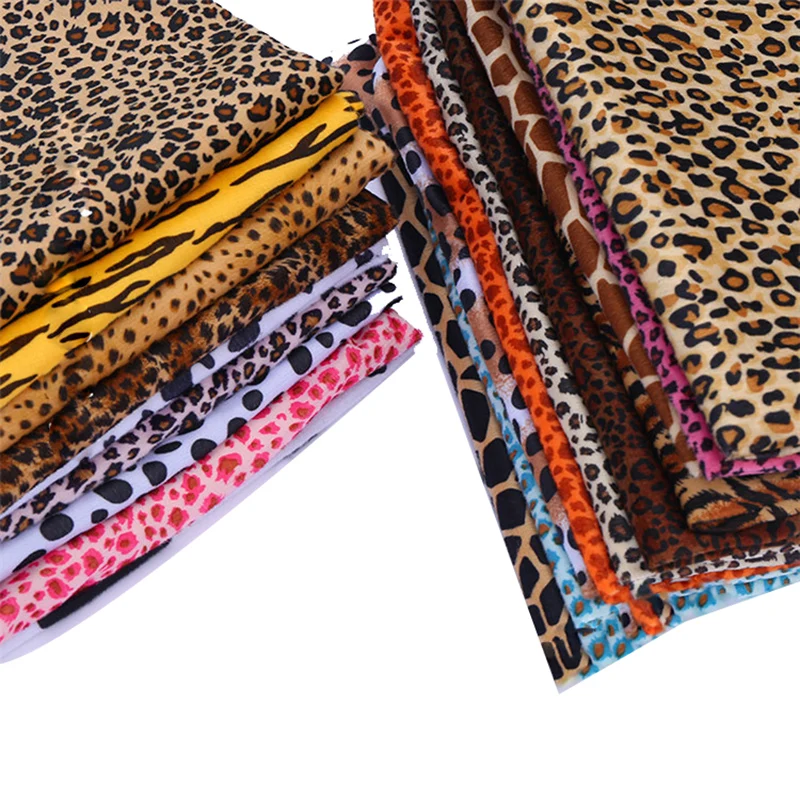 

Animal Print Short Plush Cloth Leopard Striped Tiger Zebra Cow Tattoo Fabric 2019 INS HOT Designer Material Fabric
