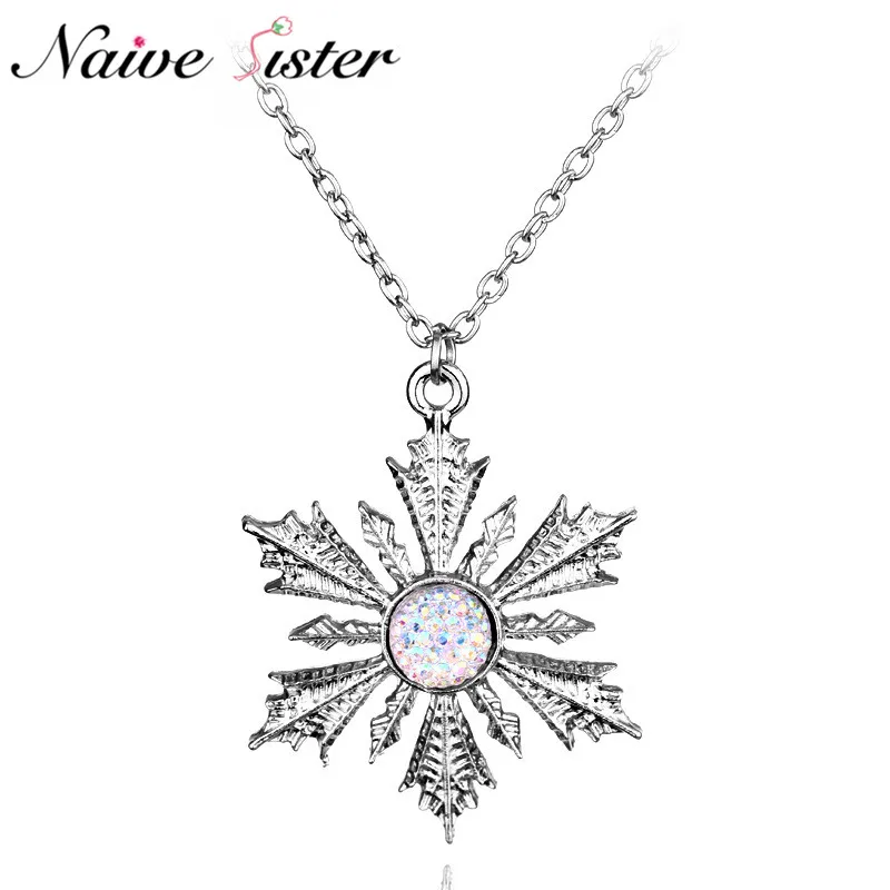 

Snowflake Shape Christmas Gift Pendant Necklace X-mas Present Necklaces For Women Kids Girl Love Statement Jewelry Alloy Bijoux