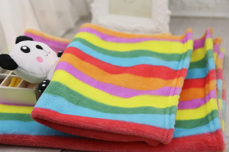 Теплое зимнее одеяло для собак, флисовое мягкое на ощупь Радужное цветное одеяло большого размера для собак и кошек, одеяло для домашних животных, поставщик