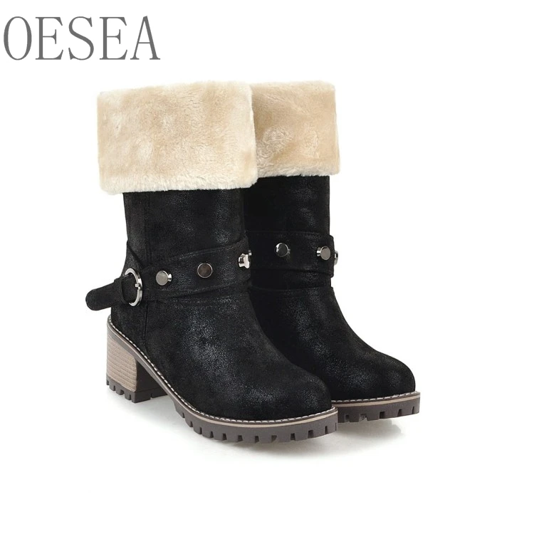 

boots 2018 new fashion casual round head thick with warm snow boots student boots in the boots metal buckle with decorative