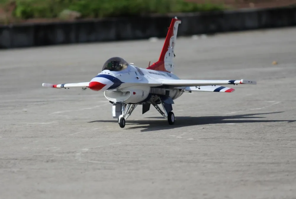 RC самолет свободного хода F16 90 мм F-16 Thuderbird цвет 90 мм edf jet PNP