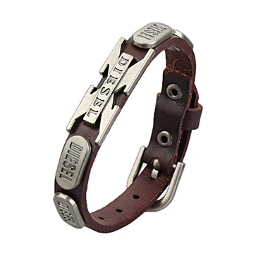 Men Bracelet Punk Gift Vintage Cowhide Bracelet Personality Fashion Trend Hip Hop Exaggeration Couple Bracelet for Women Jewelry Men Bracelet Punk Gift Vintage Cowhide Bracelet Personality Fashion Trend Hip Hop Exaggeration Couple Bracelet for Women Jewelry