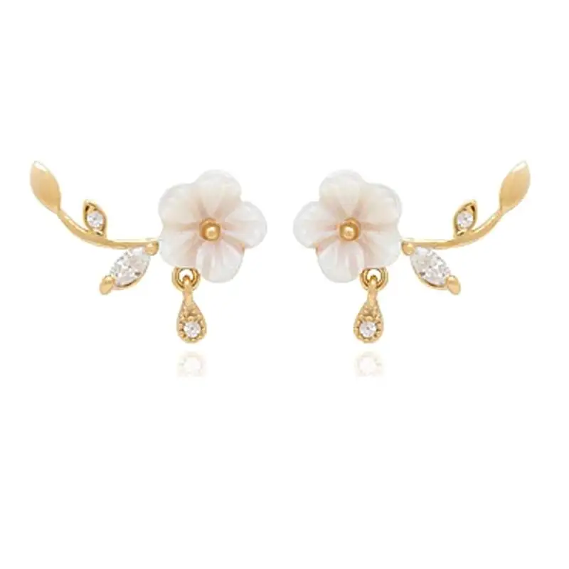 Sweet Cute Leaf Stud Earrings For Women Bijoux Fashion Jewelry Cute Sweet S Flower Ear Cuff Earrings For Women Bijoux 2018 New Stud Jewelry Whole