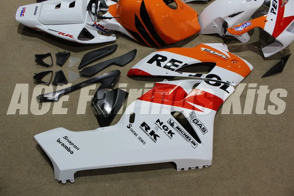 CBR1000RR  04-05 (175)