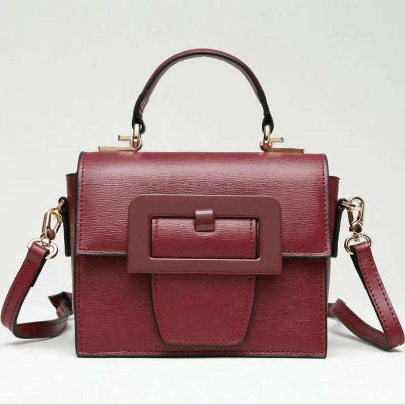

2017 New 100% Genuine Leather Bags Famous Brand Design Small Square Flap Bag Mini Women Messenger Crossbody bags .free shipping