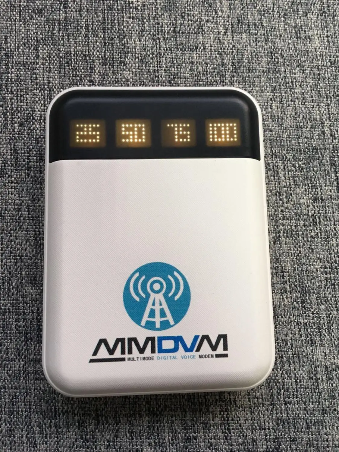 

DXIYN UV Wifi Repeater Function Digital Hotsopt MMDVM Support DMR+ P25 + YSF QSO built-in battery