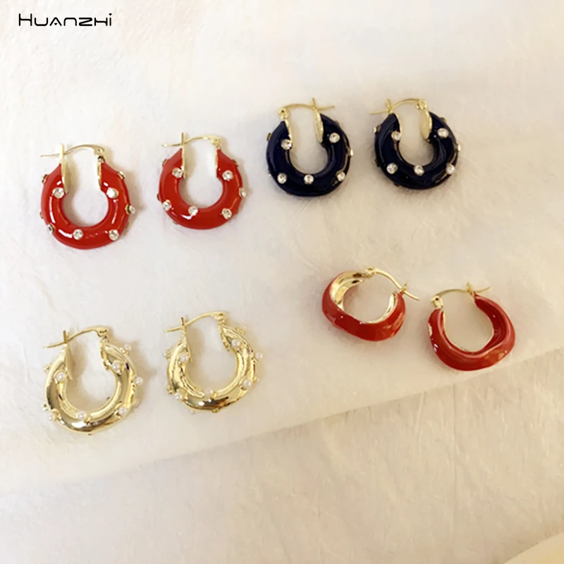 

HUANZHI 2019 New Rhinestone Small Swirl Gold Brass Metal Green Red Enamel Geometric Circle Earrings for Women Girls Party Gift
