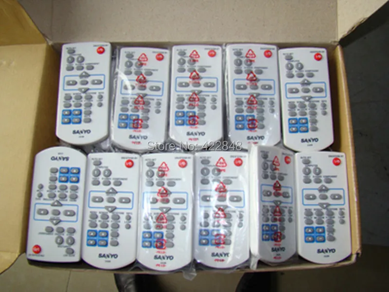sanyo plc-xd2200 remote control (5)