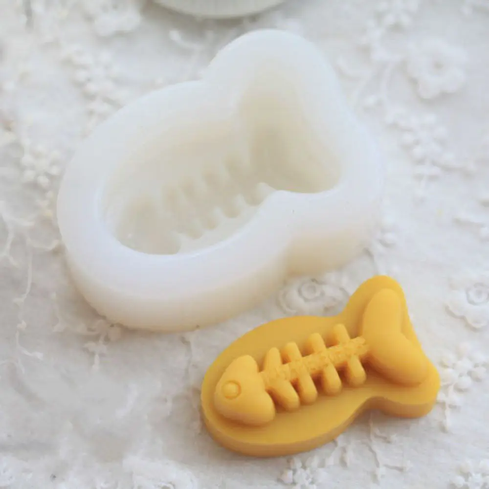 

Grainrain Fish Bone Mold Silicone Soap Bar Mold Round Handmade Craft Candle Resin Mold