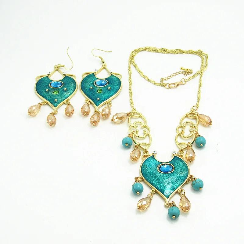 2019 New Aladdin Cosplay resin Pendants Princess Jasmine Necklace Women Gifts