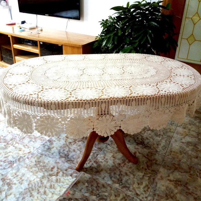 скатерть круглая. вязаные крючком скатерти круглые. салфетки для сервировки стола. кружевные вязаные скатерти. вязаные столы.