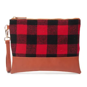 

Fashion Women Cosmetic Bag Red Plaid Travel Toiletry With Zipper Closure and Handle Soft Day Clutches For Make Up Wedding Role