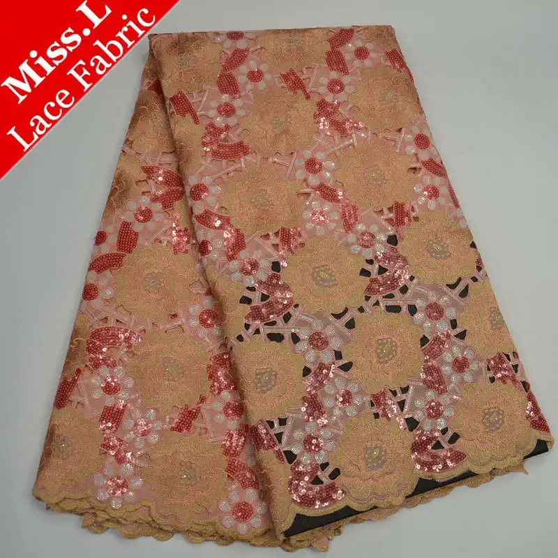 

2017 Latest High Quality African French Net Lace Fabric With sequins pink Big flower Mesh hole Nigerian Lace Fabrics For party