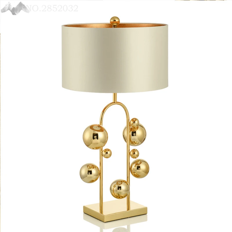 

Modern Novel Table Light Simple Globe Rings Iron LED Desk Lamps Bedroom Living Room American Bedside LED Fabric Light Fixtures